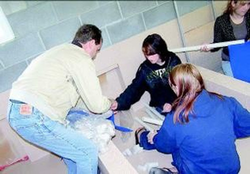 Students build Kuranda beds for The Rescue Ranch in Yreka 